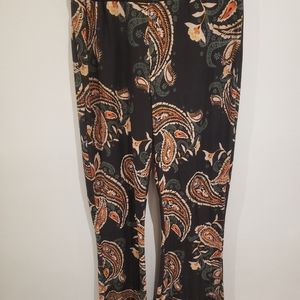Paisley Flare Yoga Pants